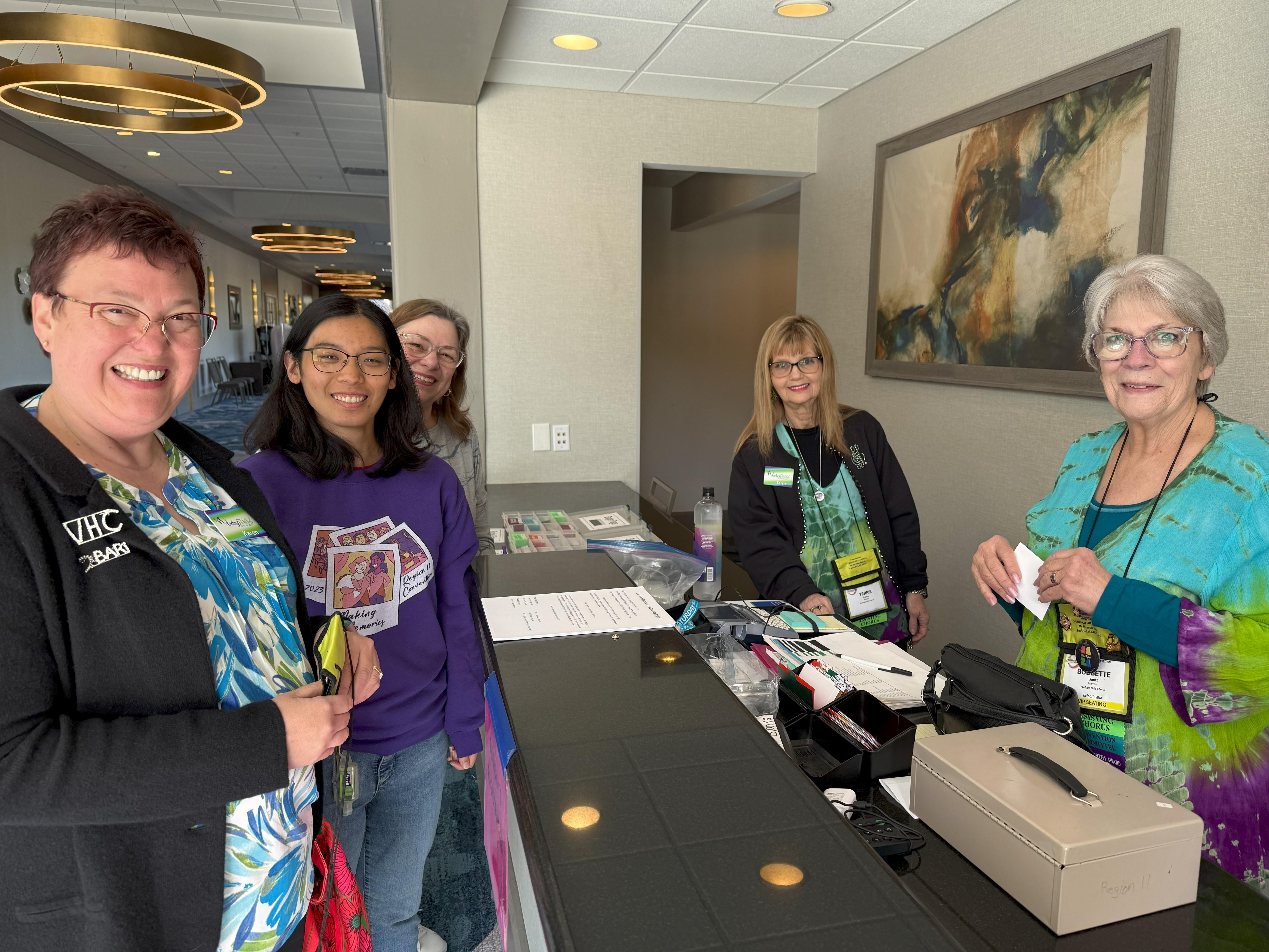 Karen, Connie, Debi, Terrie, & Bobbette Supervising Convention Registration